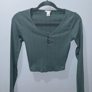 Green Cropped Long Sleeve